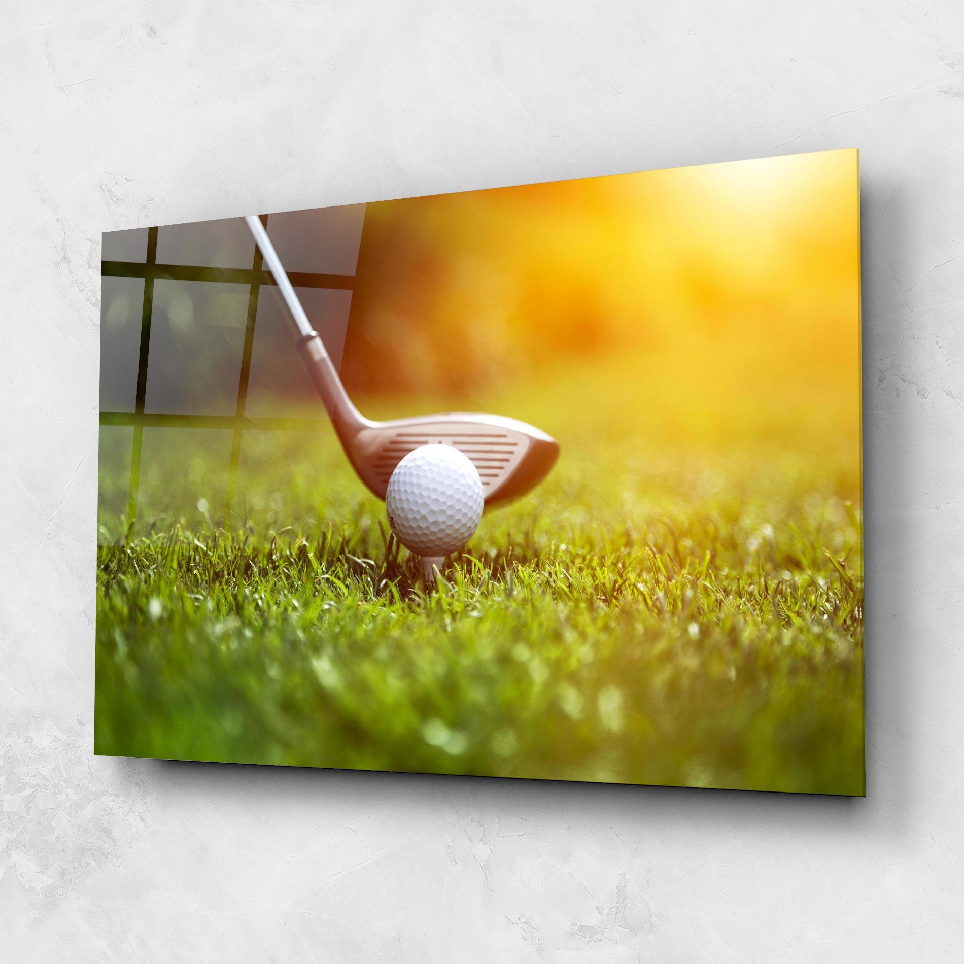 Tablou Sticla Close Up Golf Ball mockup 1