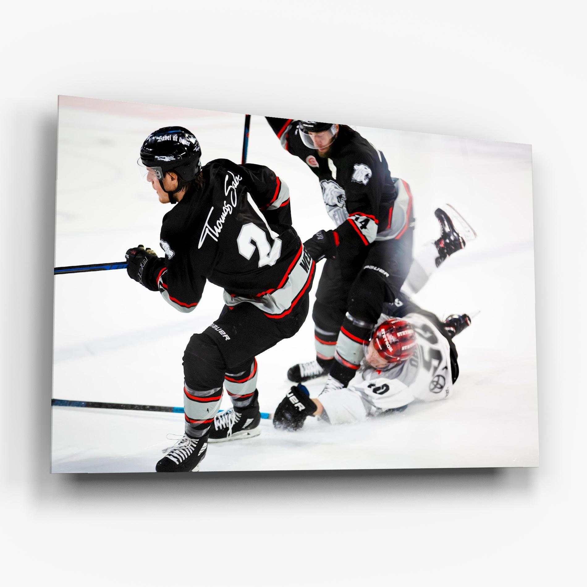 Tablou Sticla Breakaway Boss mockup 6