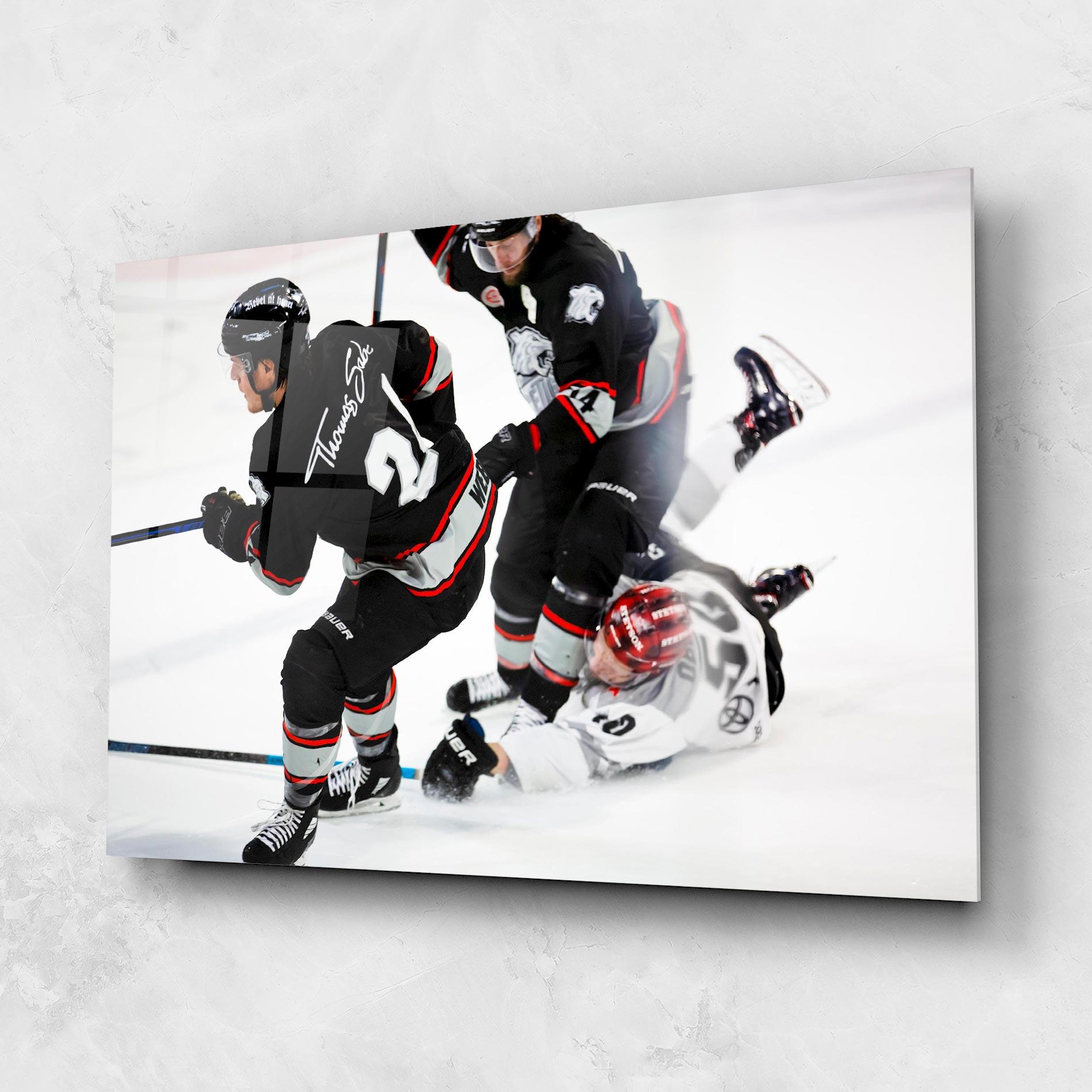 Tablou Sticla Breakaway Boss mockup 1